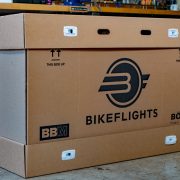Genanvendelig cykeltransportkasse fra BikeFlights