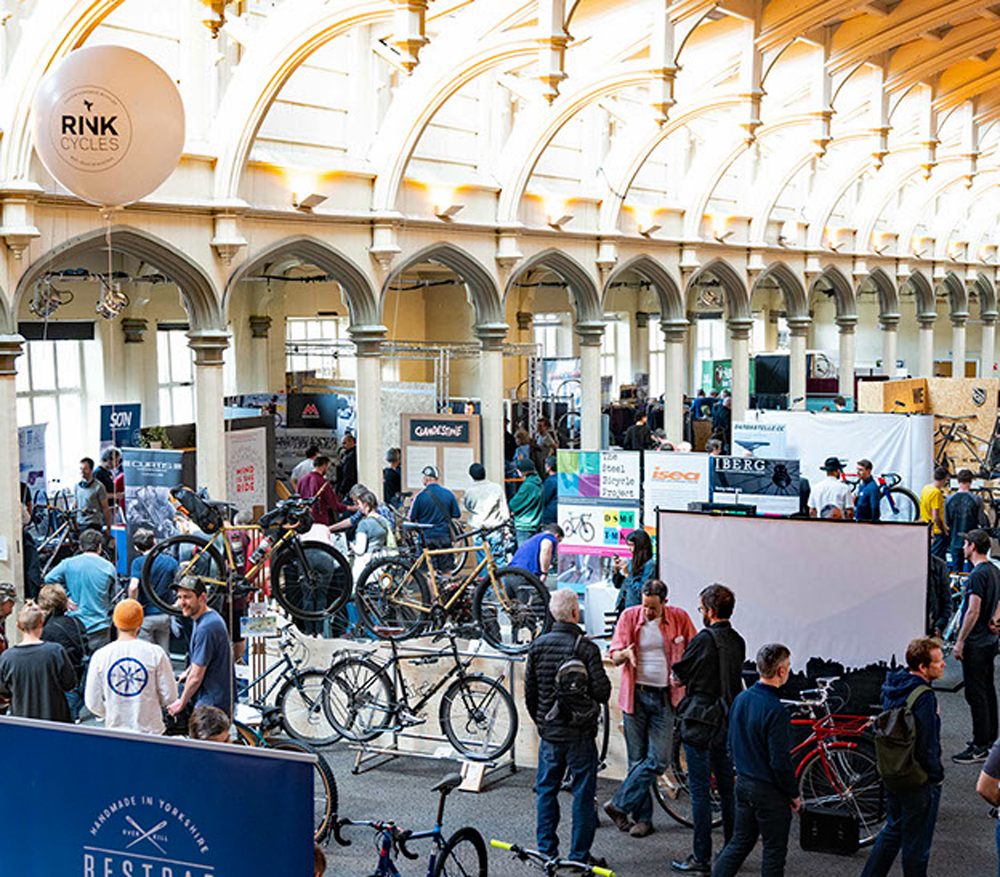 overskæg nøjagtigt Tage med Internationale Cykelmesser i 2022 – CYKELPORTALEN